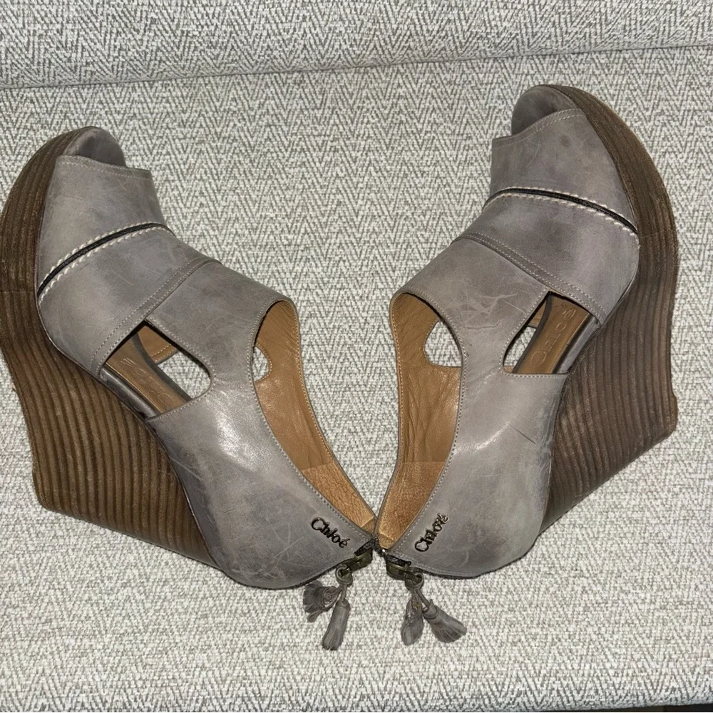 Chloe gray nubuck leather peeptoe platform wedge shoes zipper back size 36.5 6.5
